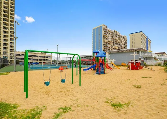 Holiday home Beach-view Well-equipped With Balcony Pools Gym & Tennis *
